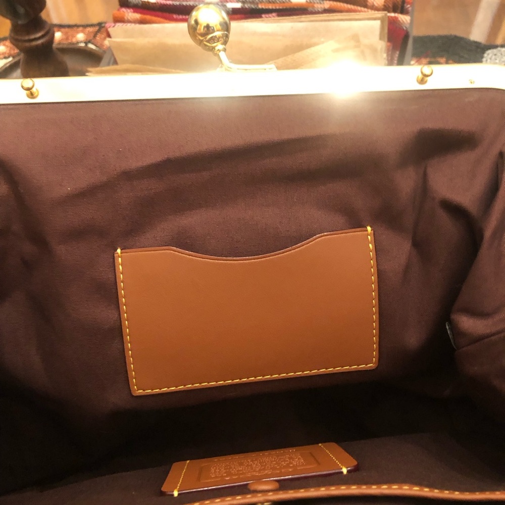 ✨Coach Brown Straw Kisslock Frame 27✨ - Picture 10 of 12